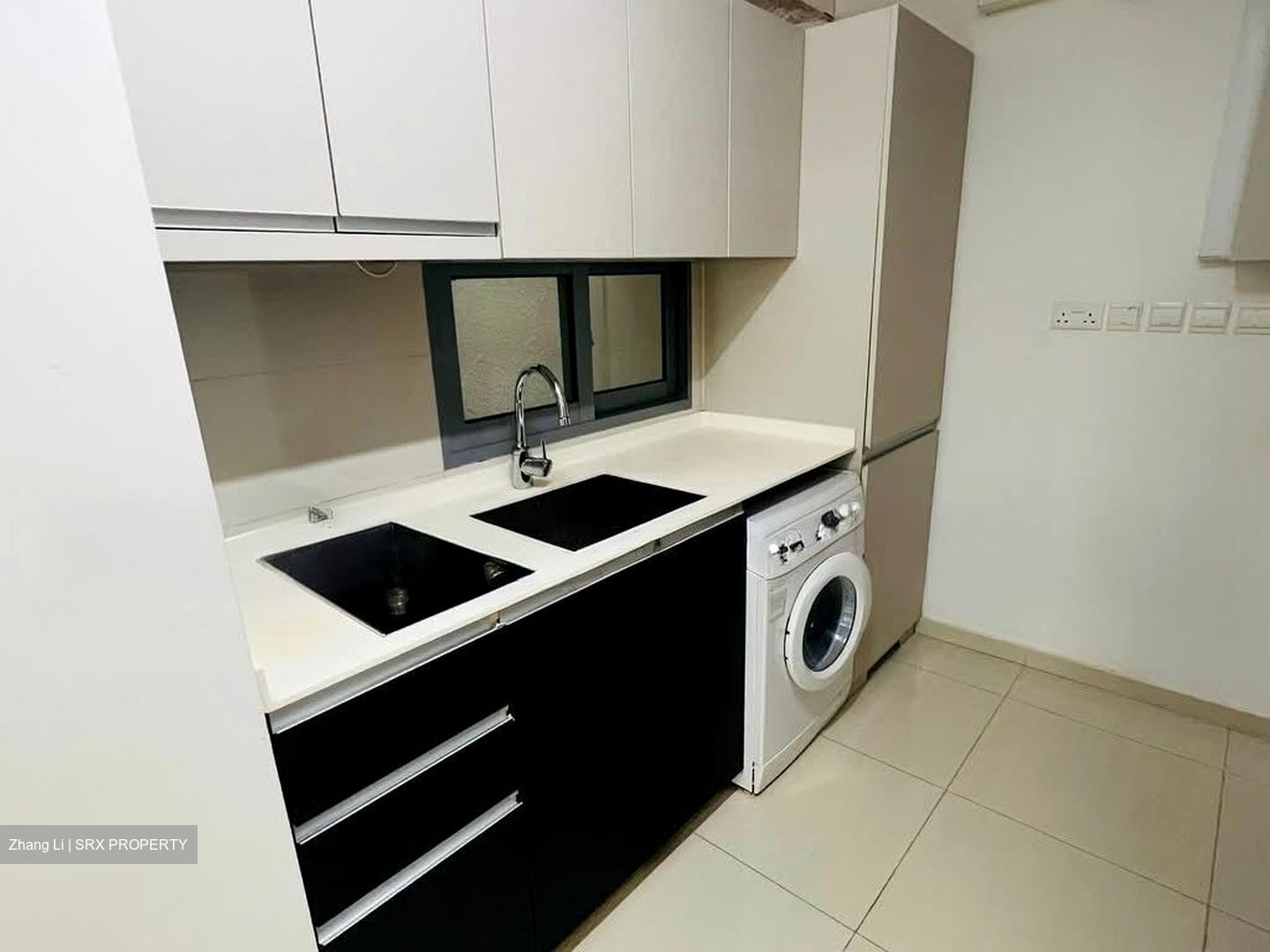 Suites 28 (D14), Apartment #558505531